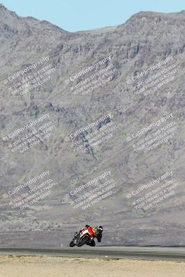 media/Dec-07-2025-CVMA (Sun) [[3e7d2de5dc]]/Race 9-Formula UL Shootout/